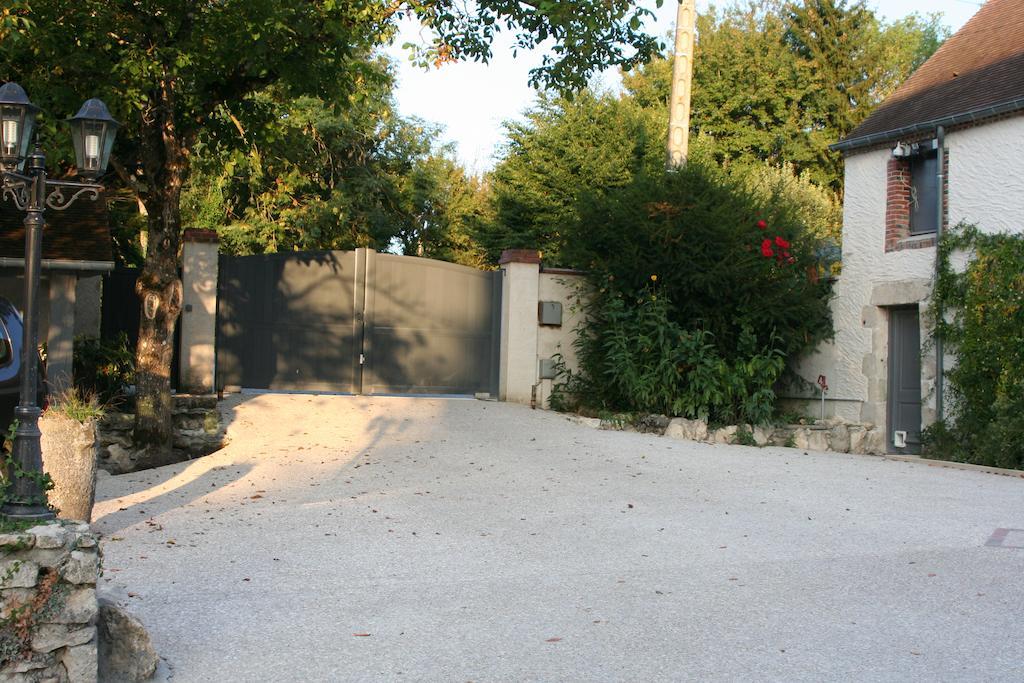 Le Petit Moulin Bed & Breakfast Faverelles Екстериор снимка